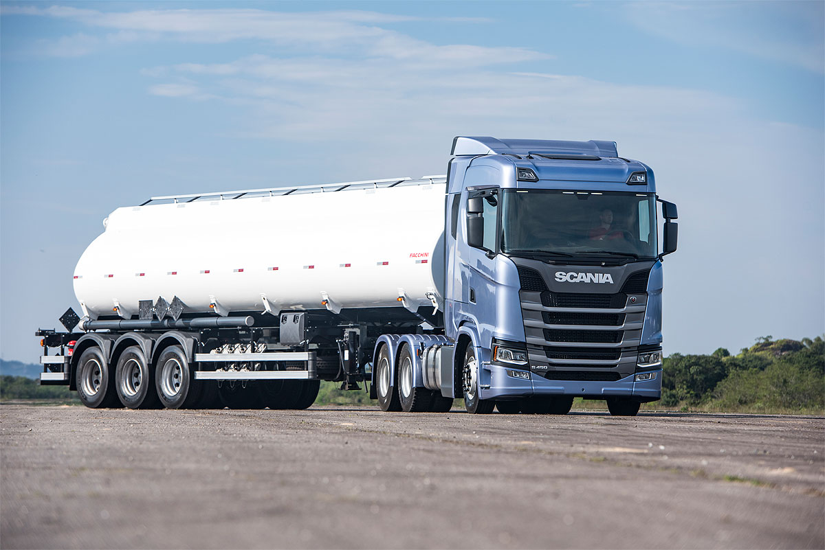 Scania lança nova geração de caminhões sustentáveis e sob-medida 