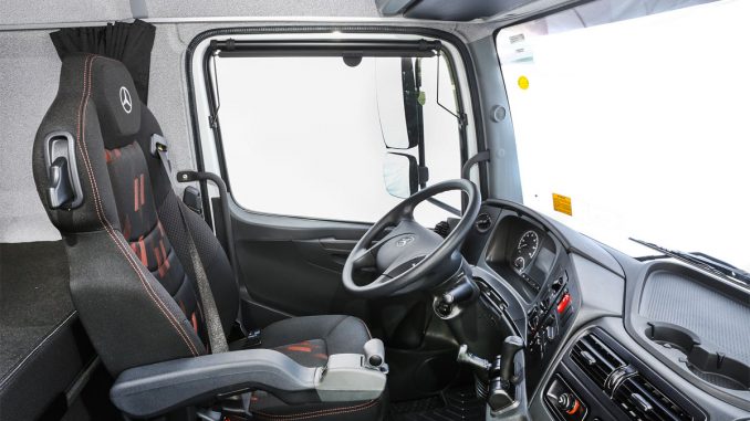 Novo cockpit dos caminhões Atego, Axor e Actros