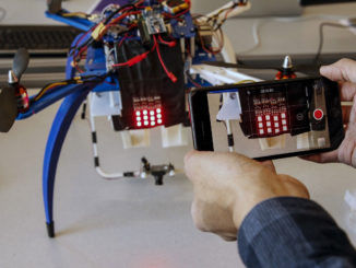 Ford pesquisa a integração entre veículos e drones