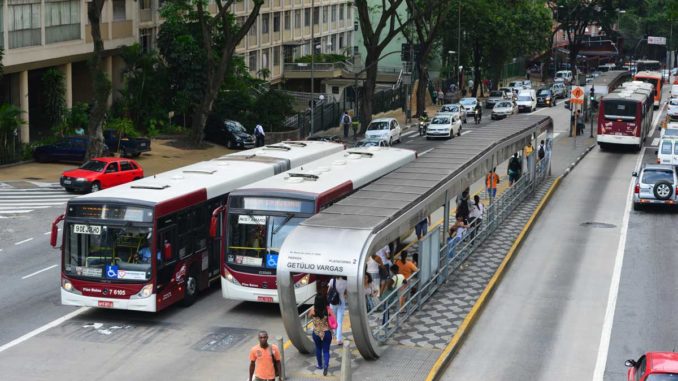 licitação para transporte público