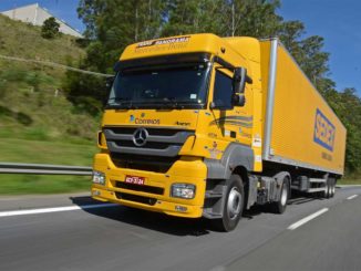 Mercedes-Benz vende 222 caminhões para Transpanorama