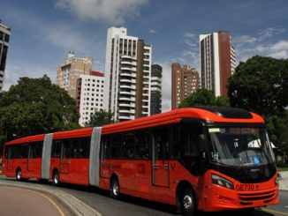 Biarticulados Scania para a cidade de Curitiba